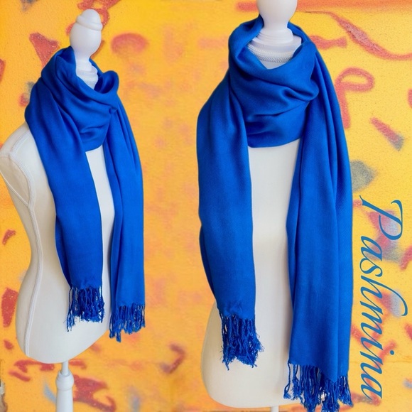 Vibrant Blue Pashmina Shawl - Picture 7 of 8